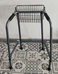 Déambulateur tribune