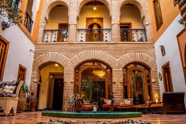 Vente Riad 6 chambres medina marrakech Maroc