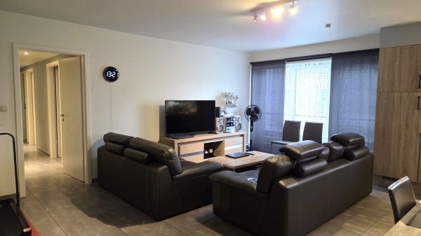 Villa moderne avec piscine