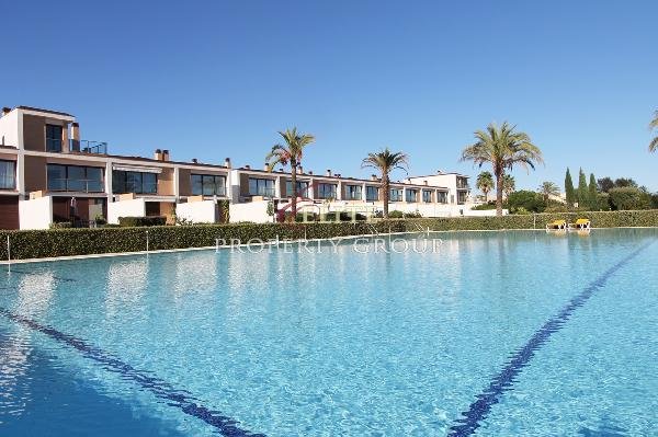 Vente Villa lié 3 chambres luxe dans complexe golf Vilamoura Loule