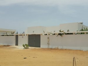 Vente d&#039;1 terrain 2 M2 Almadie Dakar près supermarché CASINO