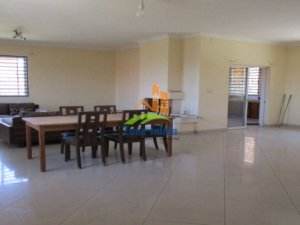 Location Villa étage F5 meublée ou vide sécurisée Ambatobe Madagascar