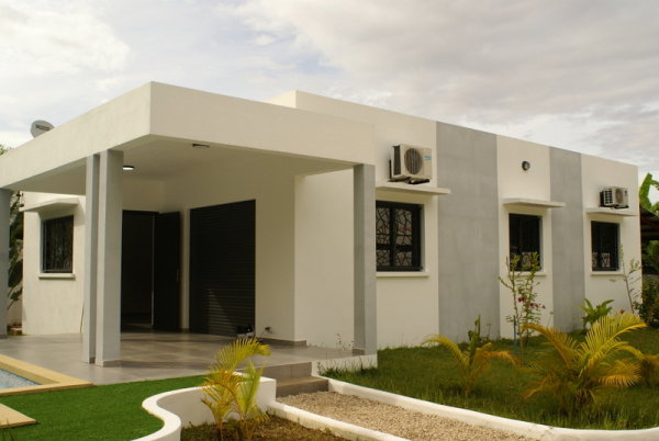 Villa moderne avec piscine