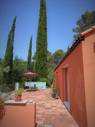 Vente maison vue panoramique piscine environnement naturel Cotignac