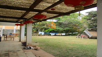 Location villa basse f5 ambatolampy ambohibao Antananarivo Madagascar