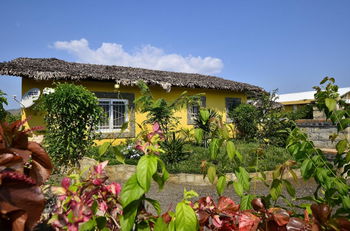 Vente Bungalow charme proximité plage Ile Nosy Be Madagascar