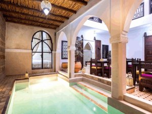 Vente riad 6 chambres piscine mouassine marrakech Maroc