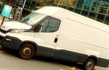Camion taxi pour votre transport urgent 12M3 7j/7 même tard soir Hauts de Seine