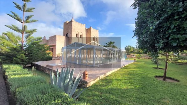 Amazing house in urban zone for sale in Essaouira of 270m² Garden 3300 m²