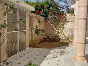 Vente 1 villa volumineuse bouhcina Sousse Tunisie