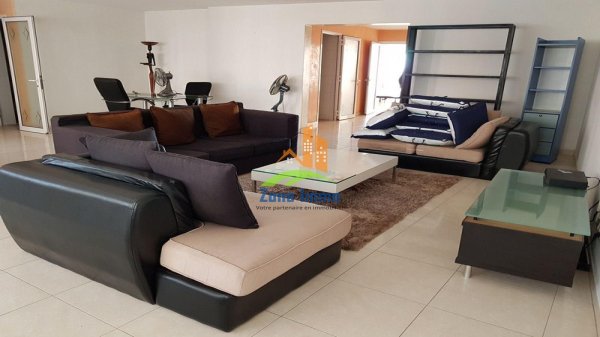 Location Appartement T3 meublé équipé 120m² Isoraka Madagascar