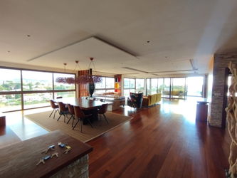 AMBATOBE appart PENTHOUSE T7 MEUBLé HAUT STANDING 500M² ACTIVITES BELLE VUE dans RESIDENCE SECURISEE 8 MINUTES PIEDS LYCEE FRANCAIS- 20