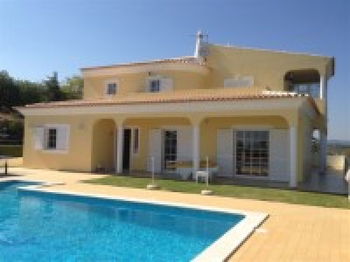 Vente Villa 4 chambres à Loulé, vue magnifique sur la Côte d&#039;Algarve