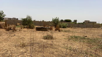 terrains 300 mètres carrés  à vendre à Saly