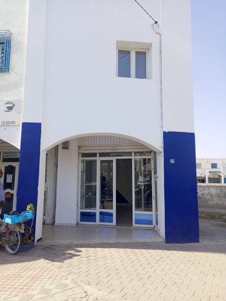 Vente Local Commerçial centre ville Midoun Djerba Tunisie