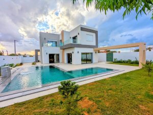 Annonce Vente villa turquoise vue mer zone agricole Djerba Tunisie