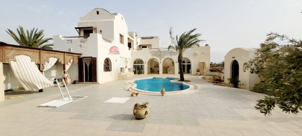 Vente villa 3361 m² terrain titre bleu djerba sidi jmour Tunisie