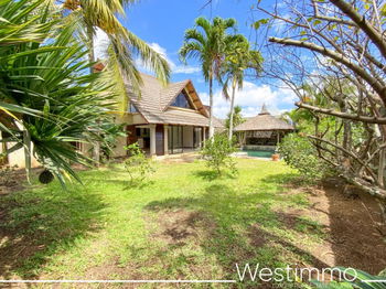 EXCLUSIVITÉ PEREYBERE - Vente Villa Balinaise de 3 chambres en-suite, jardin Tropicale, piscine.