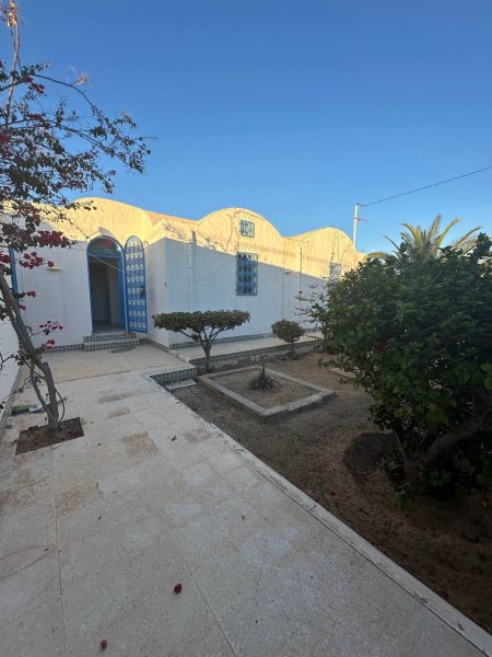 location annuelle villa meublée située zone touristique Djerba Tunisie