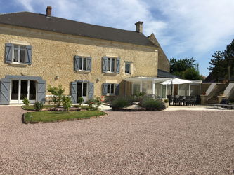 Vente grande maison caractere pierre Saint-Pierre-sur-Dives Calvados