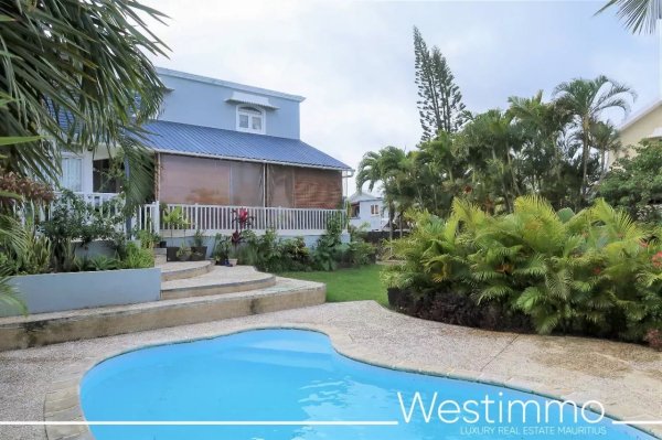GOODLANDS Vente Grande Villa familiale terrasse jardin piscine Ile Maurice