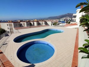 Location jolie studio Rosas terrasse vue Mer piscine Espagne