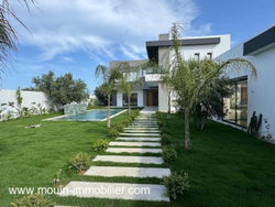 villa avec piscine neuve à vendre à Hammamet