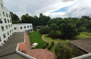 Annonce location IVANDRY – LOCAUX USAGE BUREAU 61M² 385 71M² DANS 1 RESIDENCE SECURISEE GROUPE ELECTROGENE PARKING PLEIN COEUR D&#039;IVANDRY LMA ROUTE Antananarivo