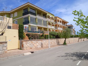 Façade