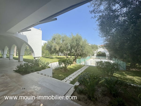 PISCINE ET JARDIN