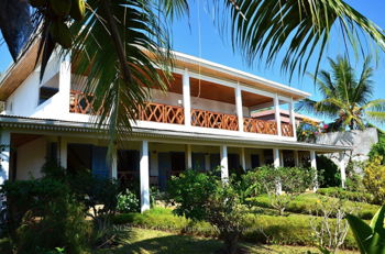 Fonds commerce Belle villa d&#039;hôtes proximité plage Ile Nosy Be Madagascar