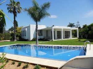 Location villa piscine quartier Souissi RABAT Maroc