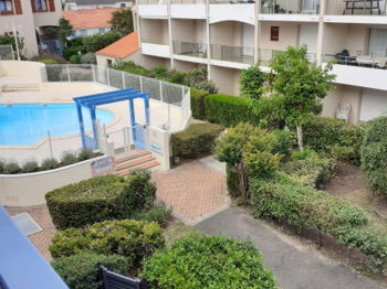 LOCATION SAISONNIERE APPARTEMENT VENDEE RESIDENCE SECURISEE PARKING PISCINE