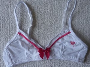 soutien gorge fille blanc rose taille 85A neuf 107 Rivière-Salée