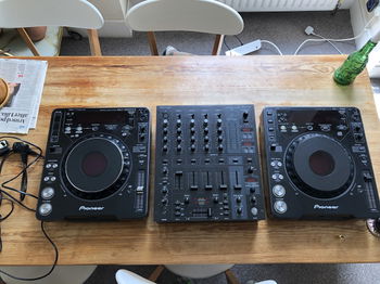 Set dj
