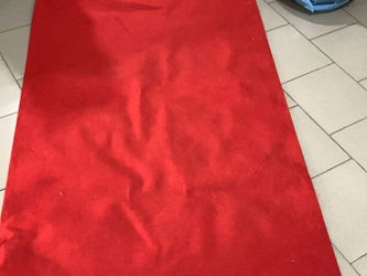 LOCATION TAPIS