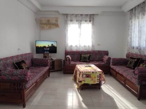 Annonce 1 jolie maison 4 chambres meublée située Midoun Djerba disponible pour location annuelle Medenine