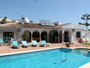 Location Villa plain pied piscine privative 300m/plage Mijas Espagne