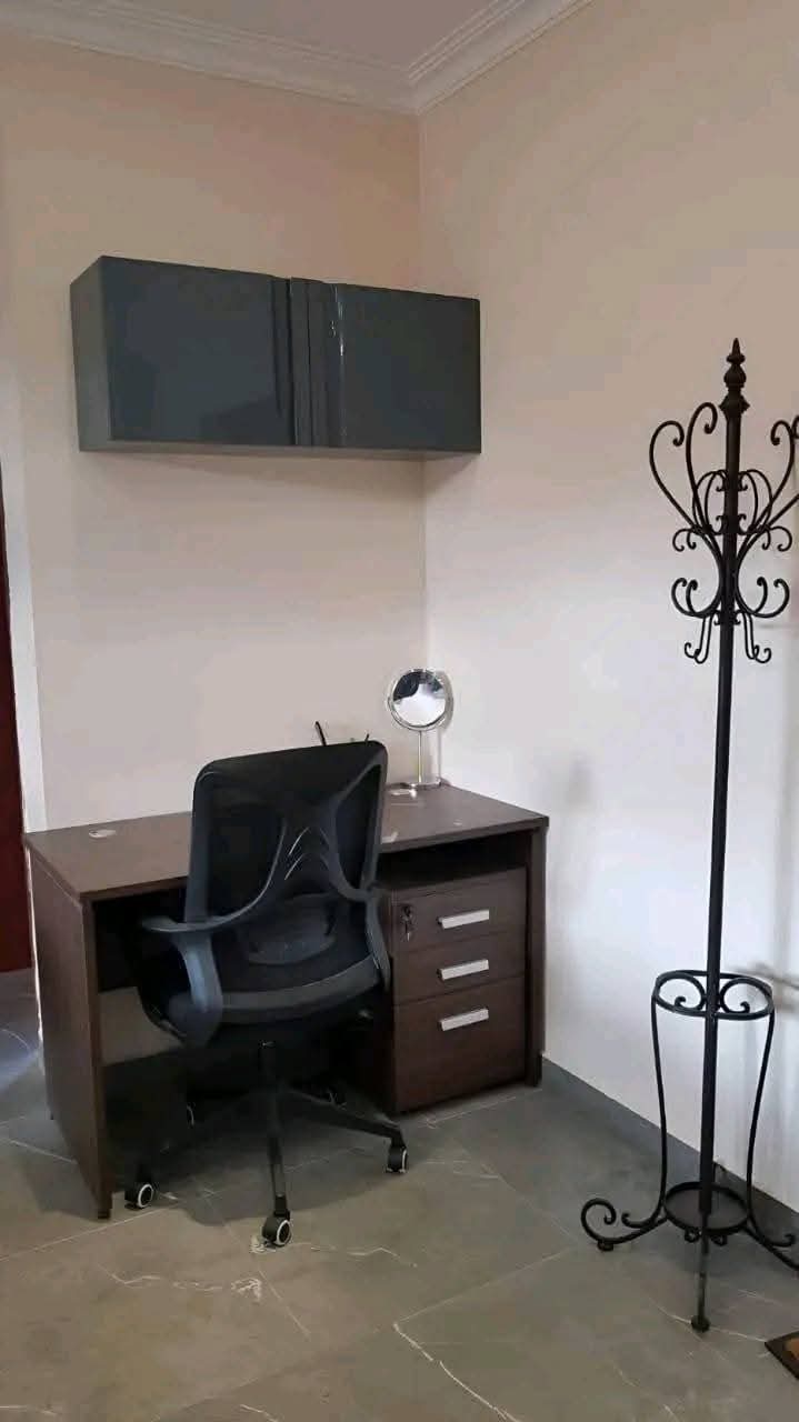 Appartement T3 meublé à vendre à Ambatobe