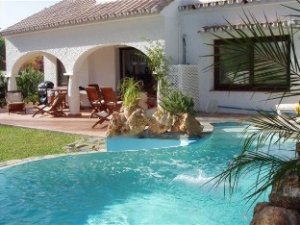 Location Villa piscine chauffée clima plage Marbella Espagne