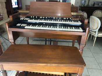 Annonce donner urgent Orgue Hammond B3 Amillis Seine et Marne