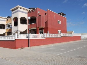 Vente 94900€Orihuela costa appart 80m² 2 ch 2sdb pisc parking