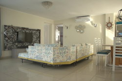 Villa de Luxe avec Piscine à Vendre Tamatave Madagascar