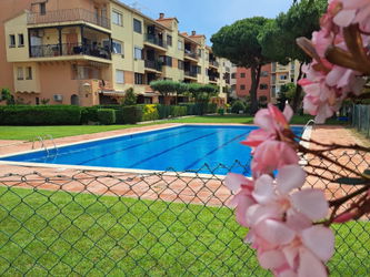 Vente 150m plage empuriabrava appartement piscine Espagne