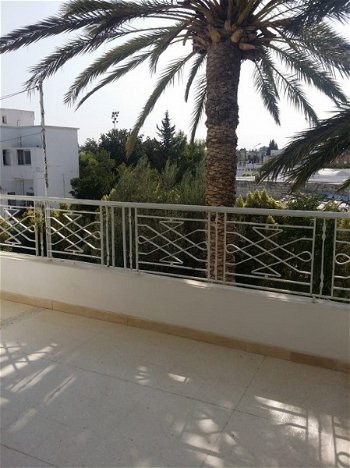Location 1 lumineux étage villa S3 Ariana L&#039;Ariana Tunisie