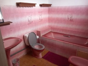 salle de bain et wc attenants