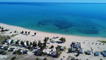 Vente COMPLEXE HÔTELIER PRESTIGE – 150M FRONT MER À ANAKAO 14 pièces