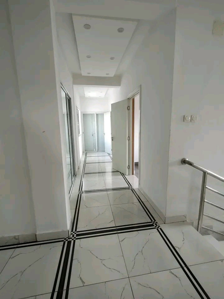 Villa Etage  a Vendre