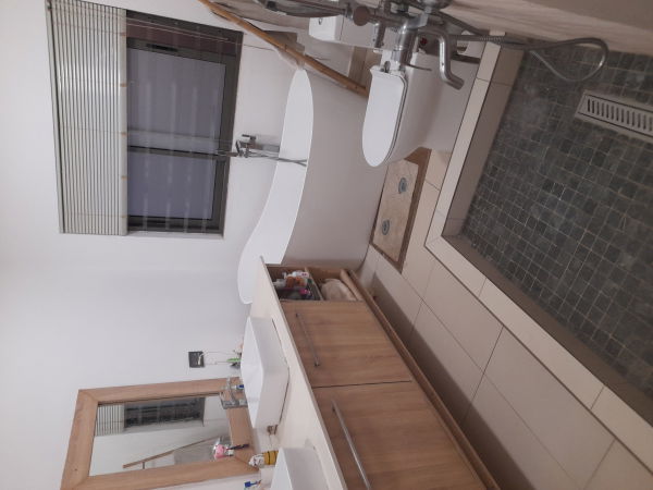 salle de bain (a l'etage)