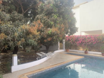 Annonce location Somone Villa piscine 5 chambres Sénégal